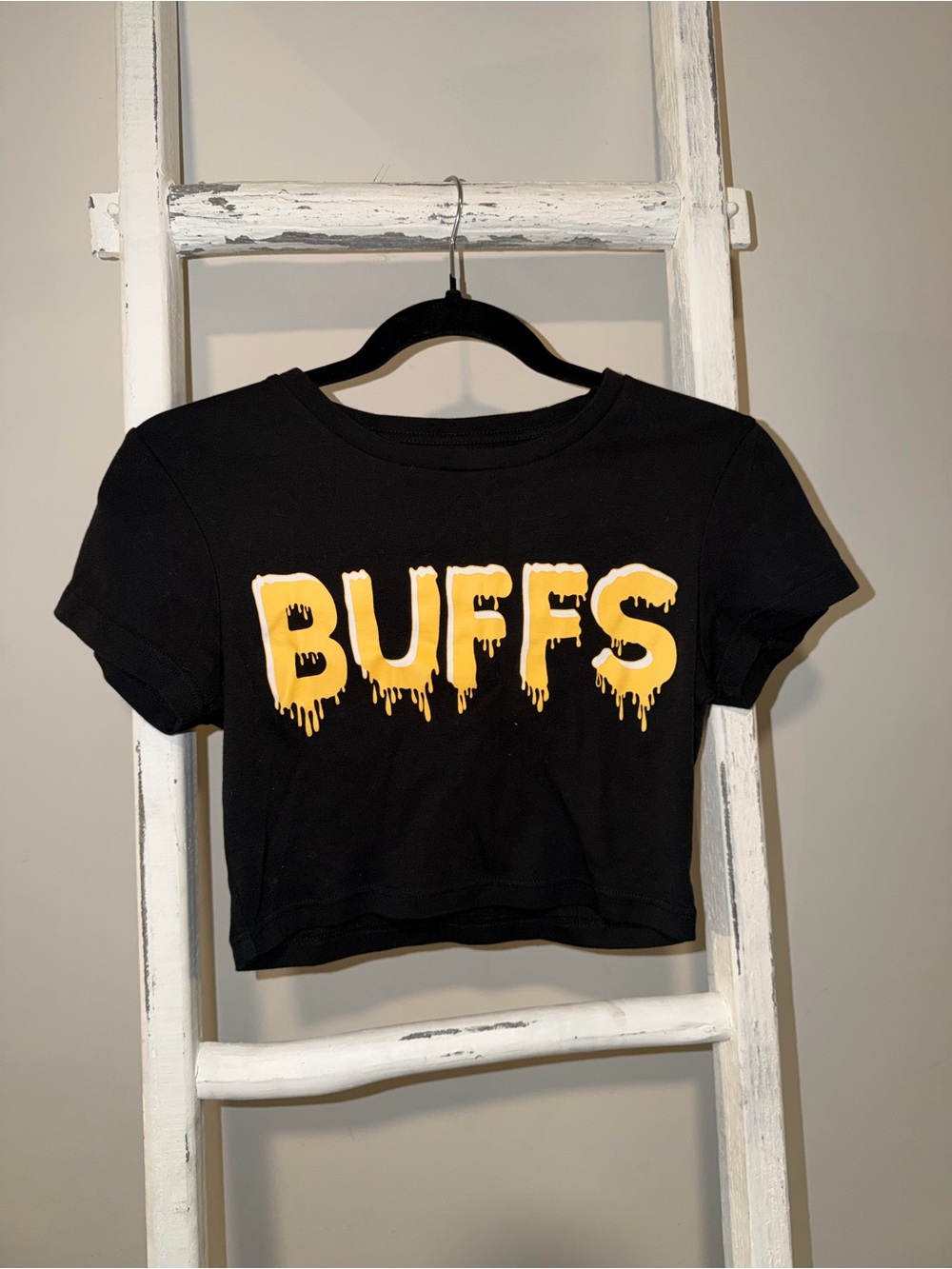Black 'BUFFS' Graphic Crop Tee
